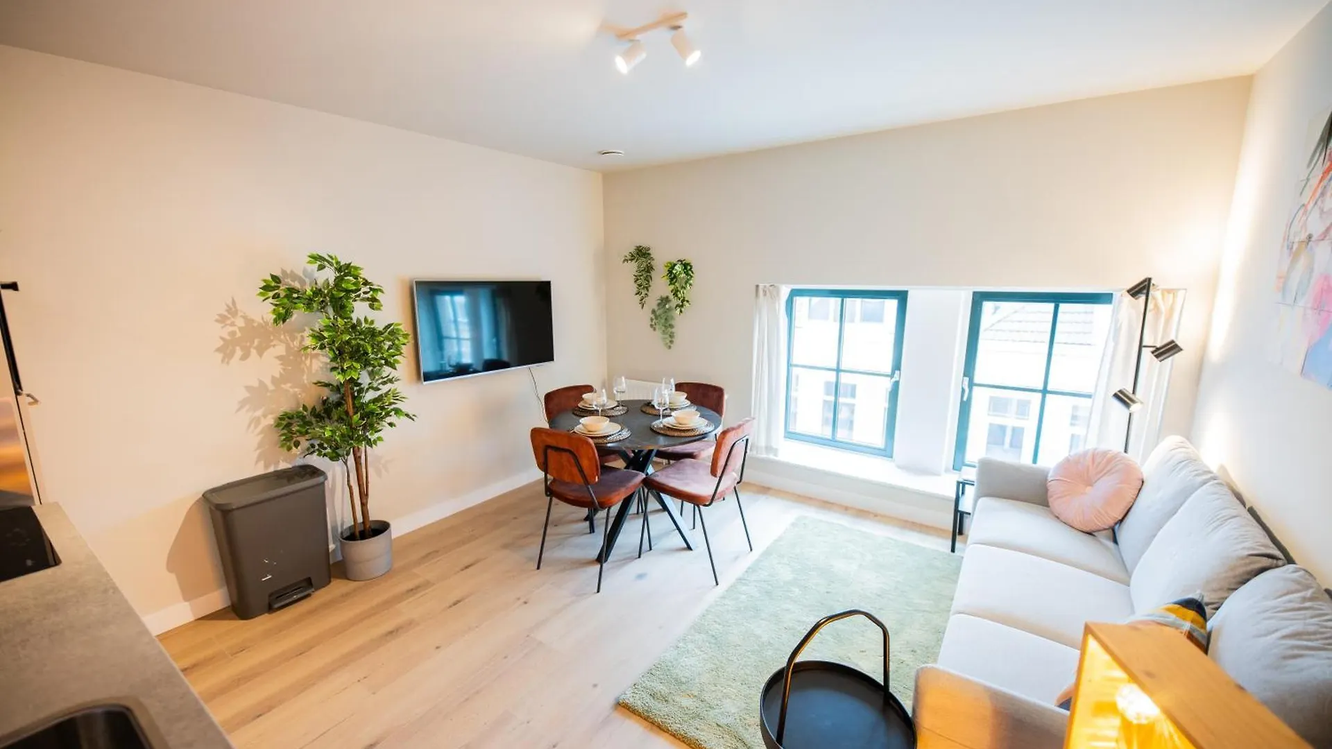 Ferienwohnung 2E 3E Pijnackerstraat Rotterdam Apartment