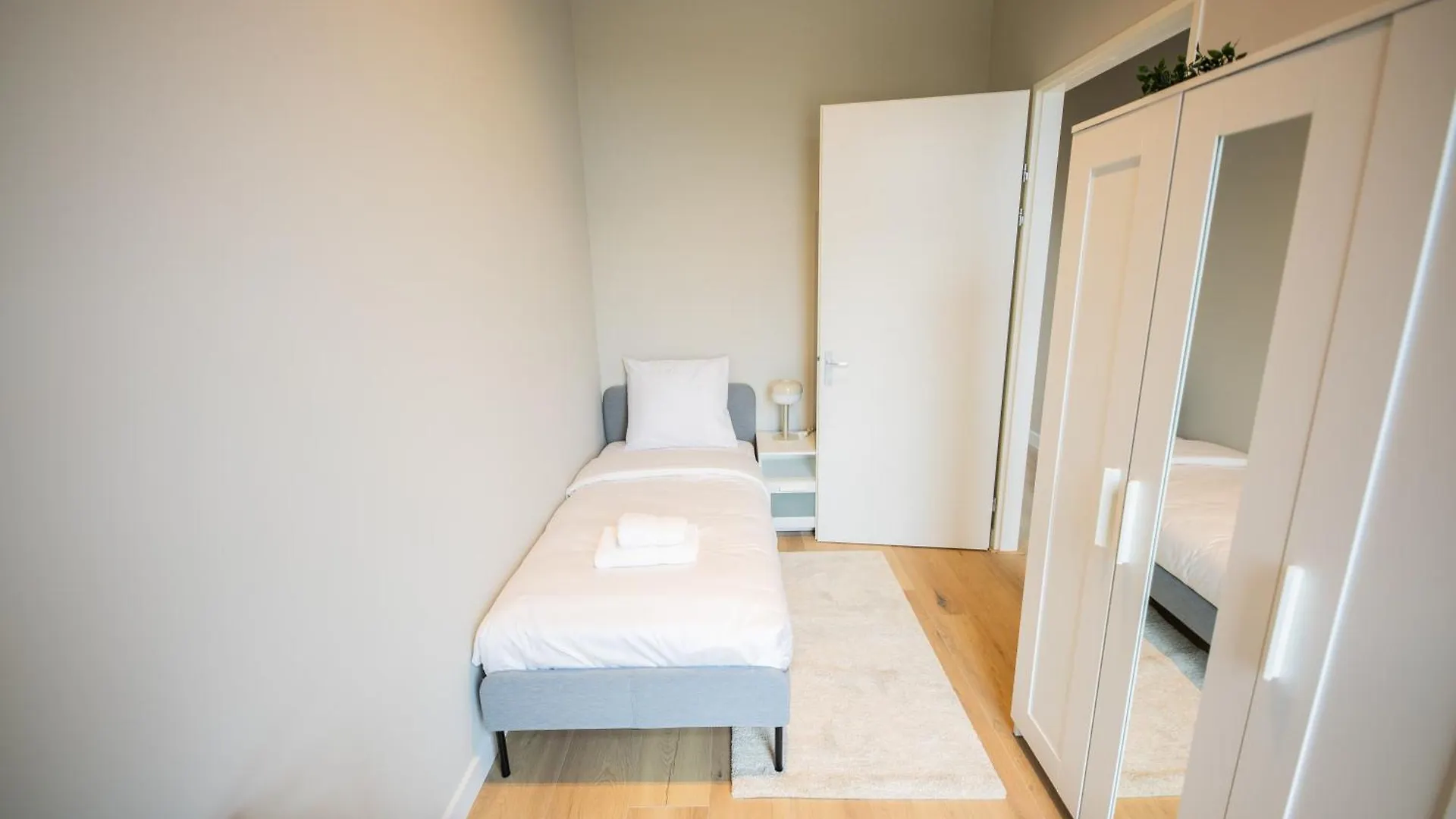 Apartment Ferienwohnung 2E 3E Pijnackerstraat Rotterdam
